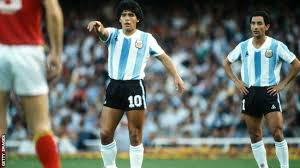 Maradona est décédée d'un arrêt cardiaque